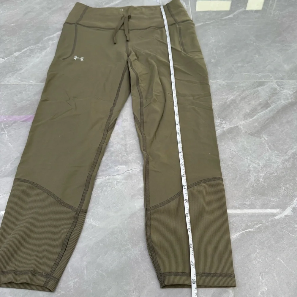 Women’s Under Armour Fitted Workout Athletic Leggings Drawstring Pockets Medium